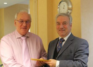 Dr Bernard Lowe (left) and chairman Tony Smith (right) at the most recent meeting of the GGF Glazing Executive on 22 November.